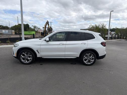White 2024 BMW X3 sDrive30i