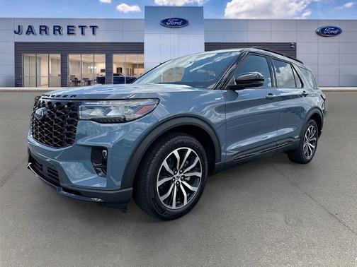 Vapor Blue Metallic 2026 Ford Explorer ST-Line