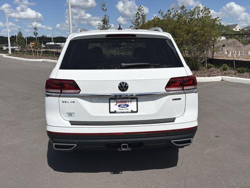 Pure White 2021 Volkswagen Atlas 3.6 V6 SEL Premium