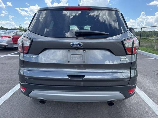 Magnetic 2018 Ford Escape SEL