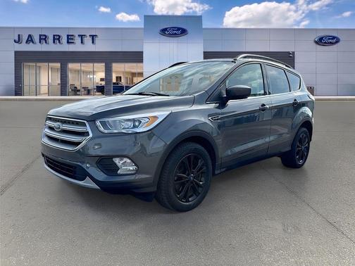 Magnetic 2018 Ford Escape SEL