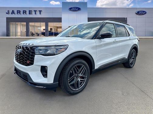 Star White 2026 Ford Explorer ST
