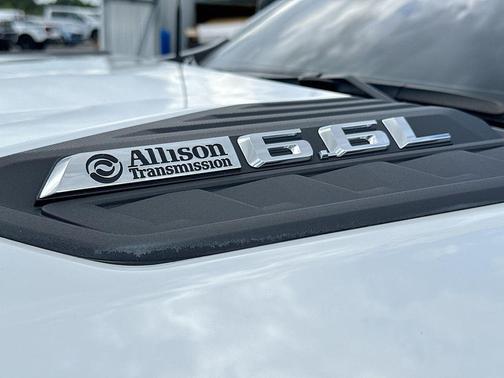 Summit White 2025 Chevrolet Silverado 3500 WT