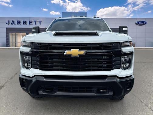 Summit White 2025 Chevrolet Silverado 3500 WT