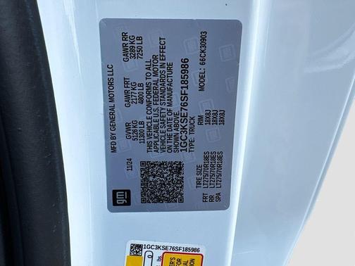 Summit White 2025 Chevrolet Silverado 3500 WT