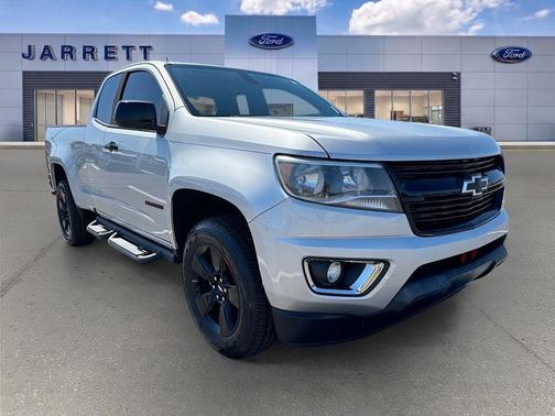 Silver Ice Metallic 2018 Chevrolet Colorado LT