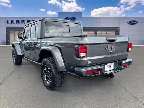 Granite Crystal Clearcoat Metallic 2023 Jeep Gladiator Rubicon