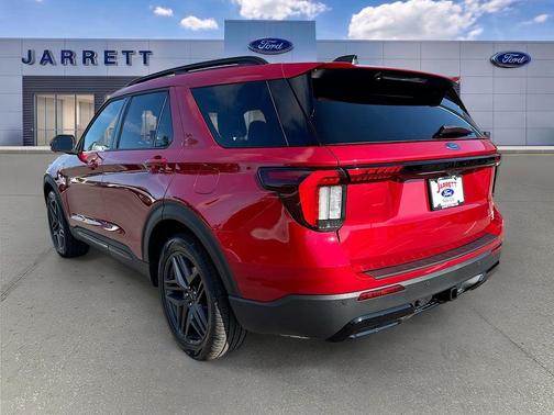 Rapid Red Metallic Tinted Clearcoat 2026 Ford Explorer ST-Line