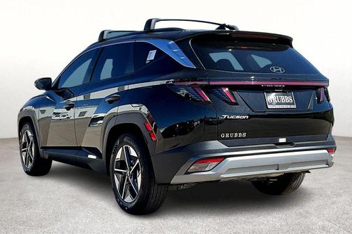 Phantom Black 2026 Hyundai TUCSON SEL Convenience