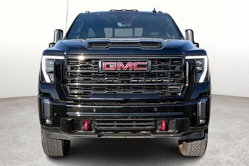 Onyx Black 2024 GMC Sierra 2500 AT4