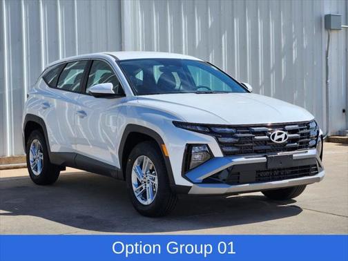 2025 Hyundai TUCSON SE