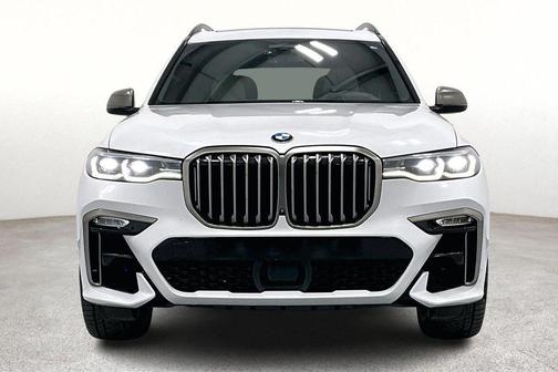 2020 BMW X7 M50i