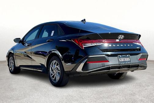 2025 Hyundai ELANTRA HEV Blue