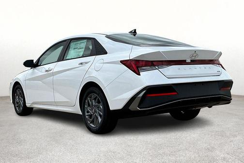 2025 Hyundai ELANTRA HEV Blue