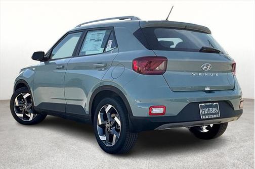 2025 Hyundai VENUE Limited
