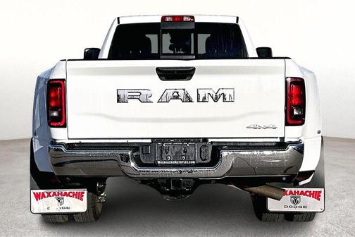 2025 RAM 3500 Tradesman Crew Cab 4x4 8' Box