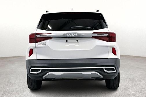 2022 Kia Seltos EX