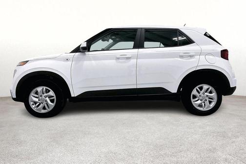 Lunar White 2026 Hyundai VENUE SE