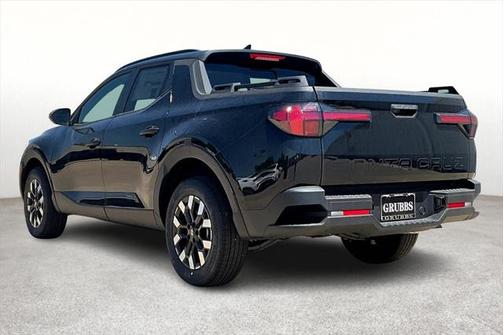 2025 Hyundai SANTA CRUZ SEL Activity