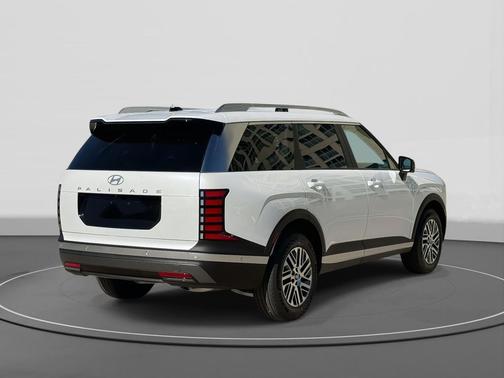 Creamy White Pearl 2026 Hyundai PALISADE SEL Premium