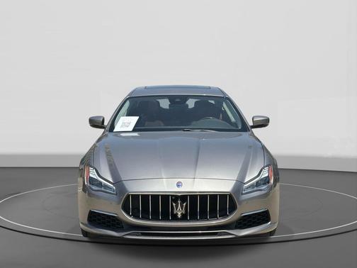 GRAY 2018 Maserati Quattroporte S Q4 GranLusso