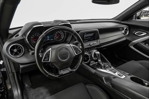 2022 Chevrolet Camaro 1LT