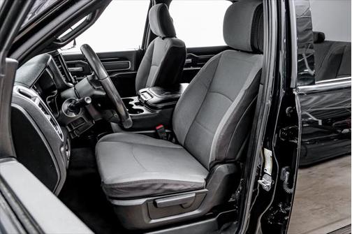 2022 RAM 2500 Big Horn Crew Cab 4x4 6'4' Box