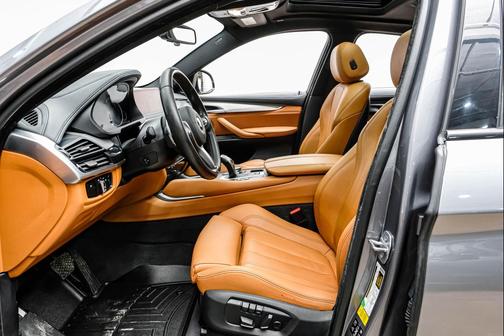 2017 BMW X6 xDrive50i