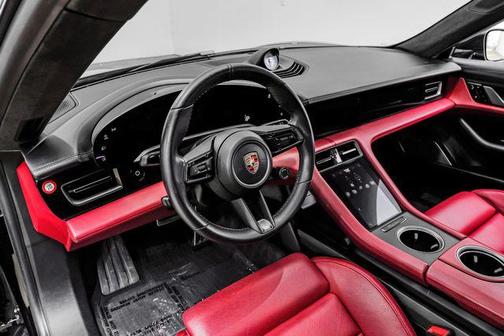 2020 Porsche Taycan Turbo S