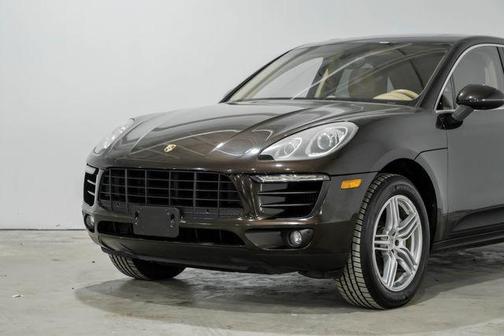 2015 Porsche Macan S