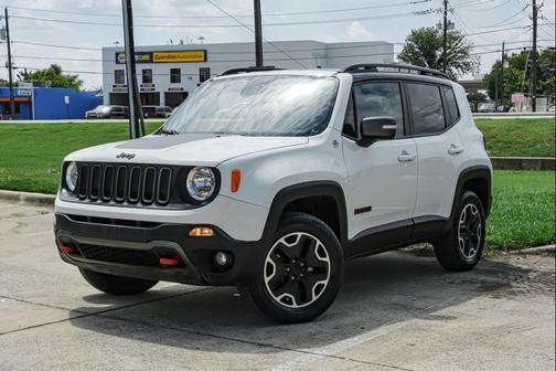 2016 Jeep Renegade Trailhawk