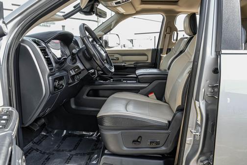 2021 RAM 3500 Limited Crew Cab 4x4 8' Box