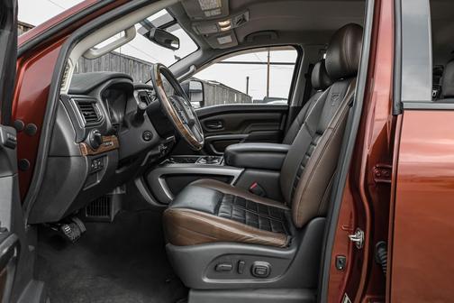 2017 Nissan Titan XD Platinum Reserve