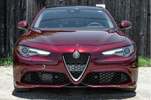 2019 Alfa Romeo Giulia Ti Sport