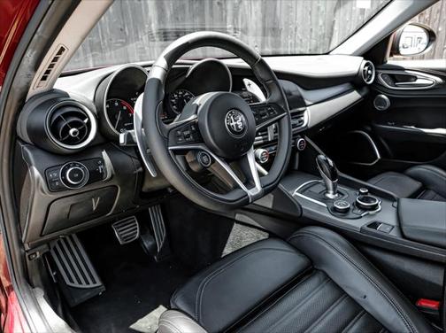 2019 Alfa Romeo Giulia Ti Sport