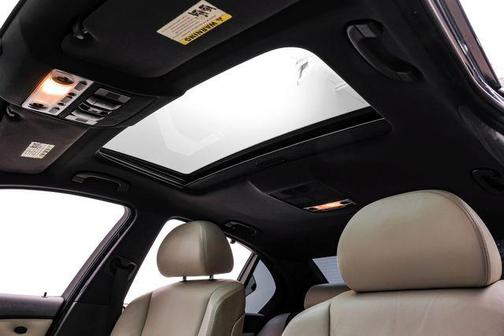 2007 BMW M5 Base