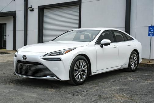 Oxygen White 2023 Toyota Mirai Base