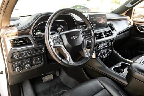 2022 Chevrolet Suburban 4WD Z71