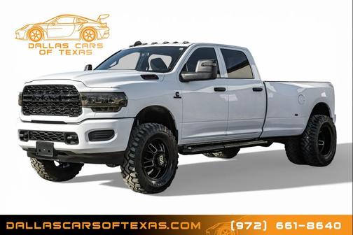 2024 RAM 3500 Tradesman Crew Cab 4x4 8' Box