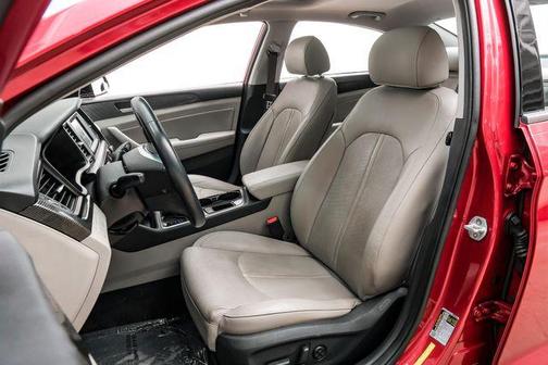 2018 Hyundai SONATA Limited