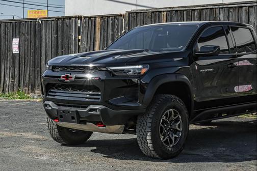 2024 Chevrolet Colorado ZR2