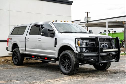 Ingot Silver Metallic 2019 Ford F-250 Lariat