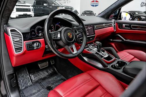 2021 Porsche Cayenne Turbo