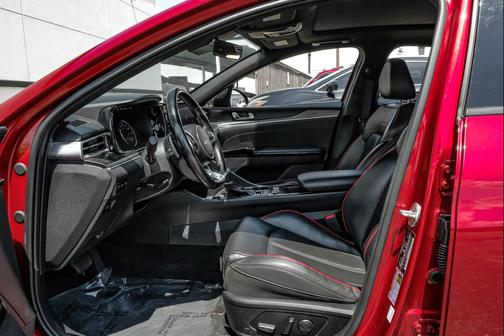 Passion Red 2022 Kia K5 GT