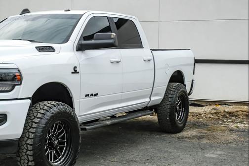 Bright White Clearcoat 2021 RAM 2500 Big Horn Crew Cab 4x4 6'4' Box