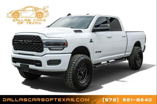Bright White Clearcoat 2021 RAM 2500 Big Horn Crew Cab 4x4 6'4' Box