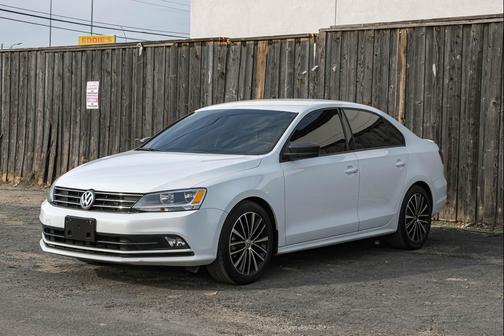 2016 Volkswagen Jetta 1.8T Sport