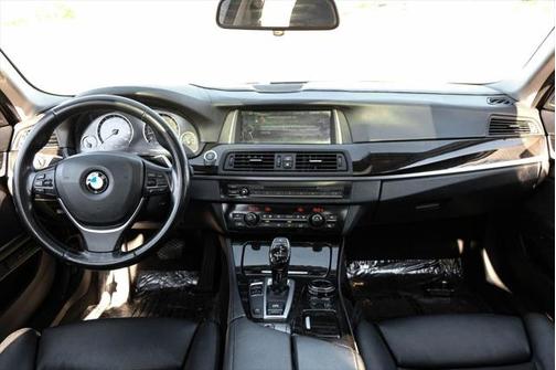 2015 BMW 550 550i