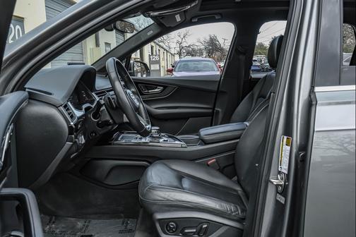 2017 Audi Q7 3.0T Premium