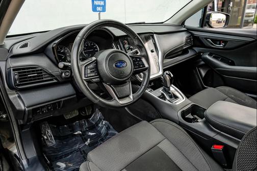 Crystal Black Silica 2023 Subaru Outback Premium